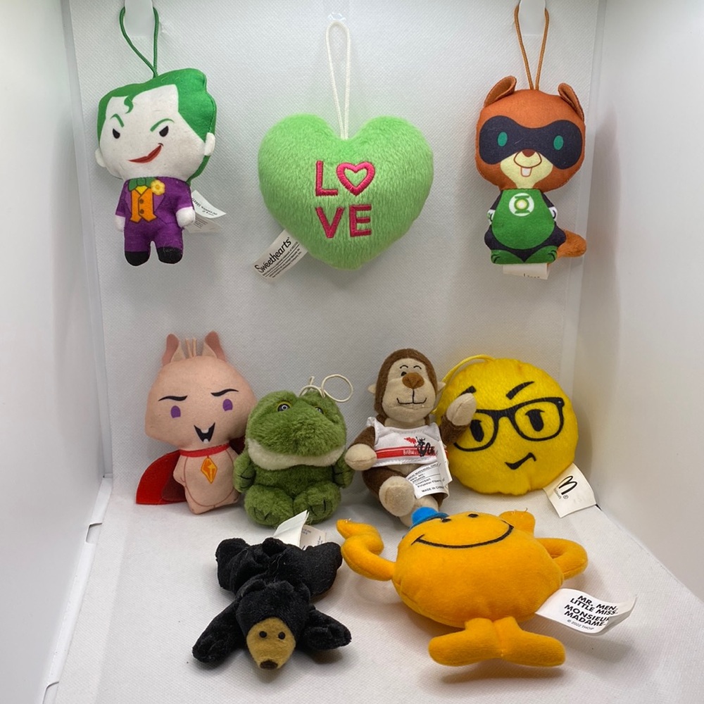 9 McDonald’s Happy Meal + Other Small Plush Toys